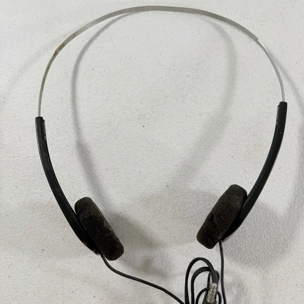 Vintage Sony MDR-004 On-Ear Lightweight Stereo Headphones Tested Walkman